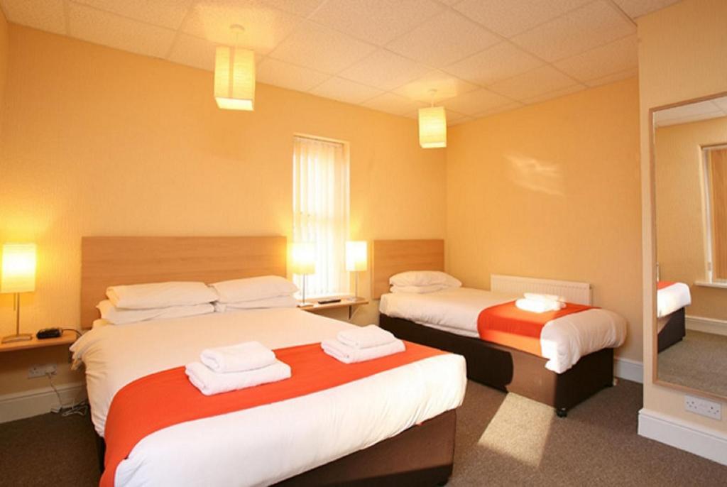 The Avala Guesthouse Cardiff Extérieur photo
